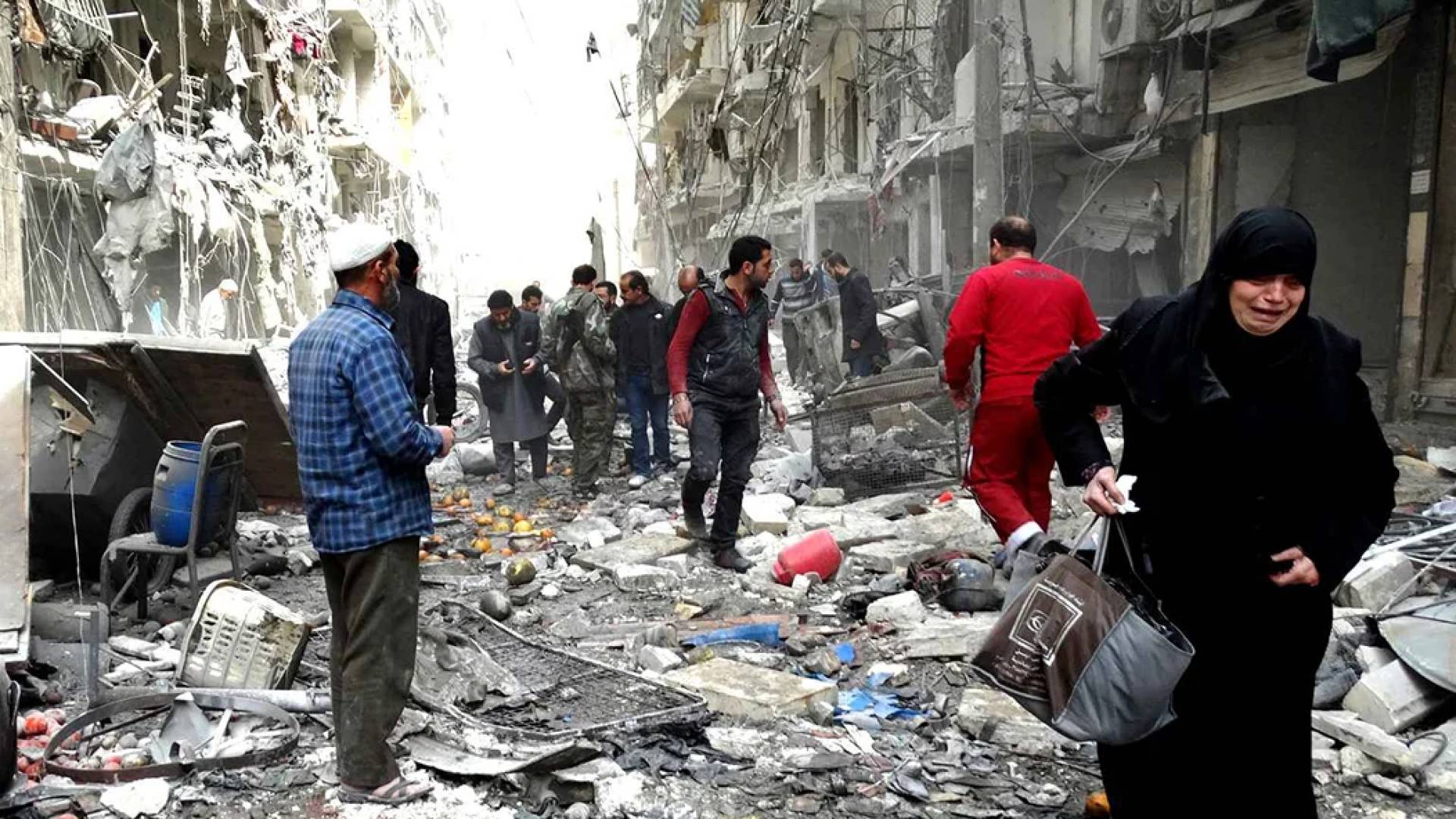 ارتفاع ضحايا العدوان على حلب وسط تهديد الجيش السوري باستهداف مواقع "قسد