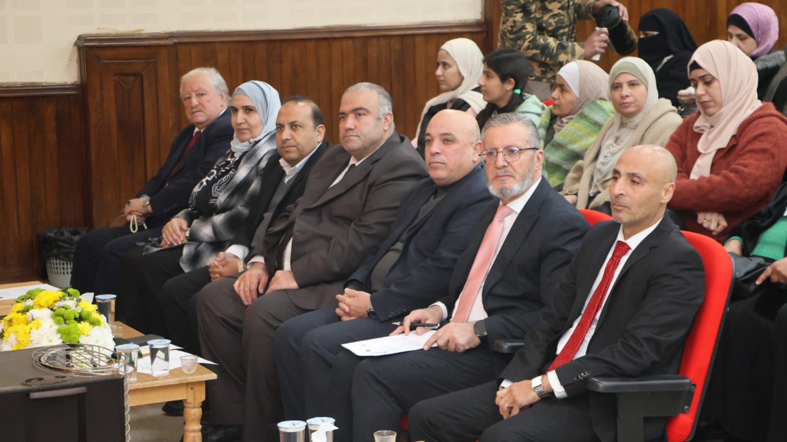 صورة حول : اختتام دورة “صمّم واصنع” في مدرسة الملك عبدالله الثاني للتميز في السلط اختتام دورة “صمّم واصنع” في مدرسة الملك عبدالله الثاني للتميز في السلط