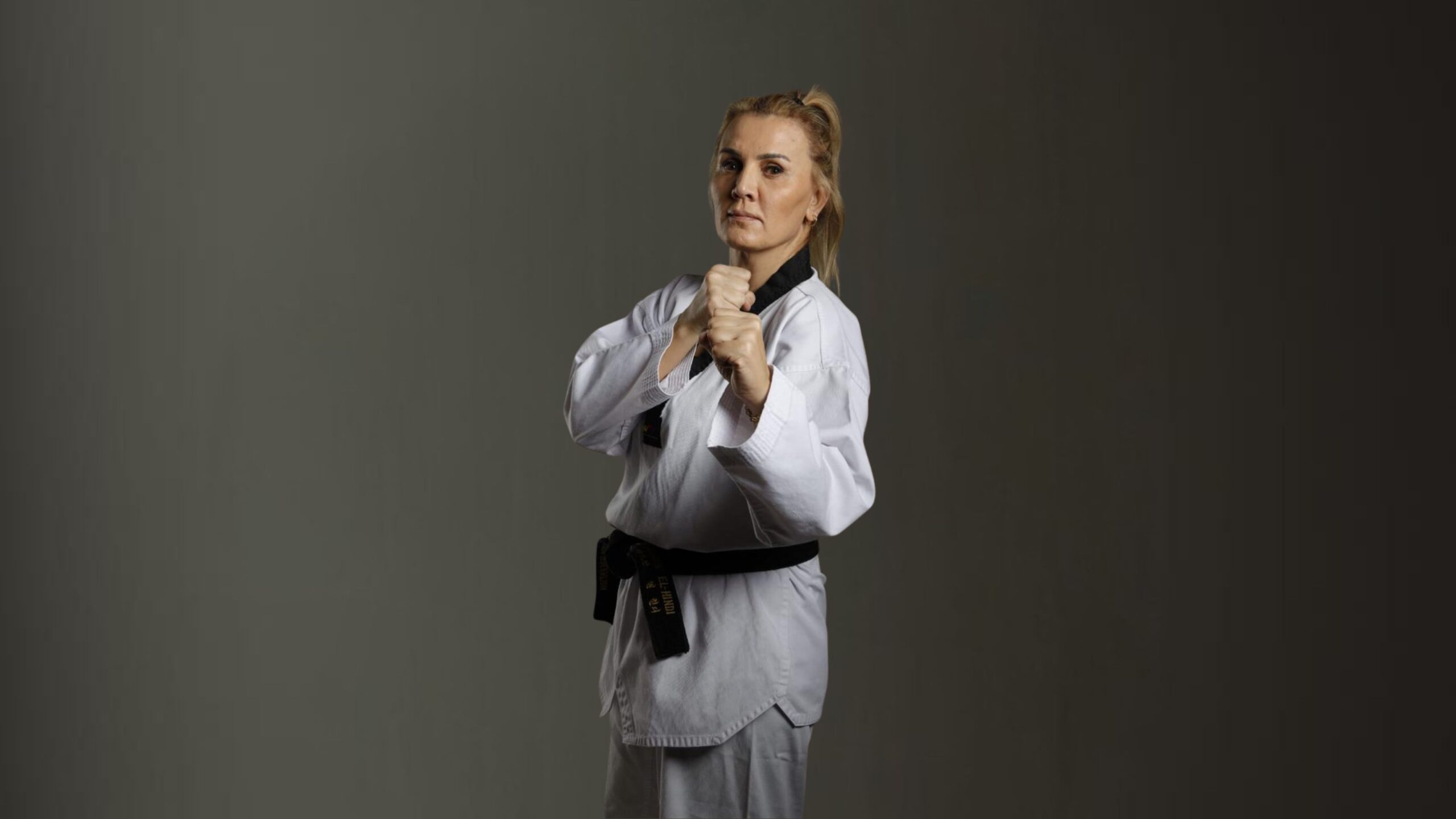 اللاعبة الأردنية نانسي الهندي تحصد إنجازاً تاريخياً في التايكواندو على المستوى الإقليمي