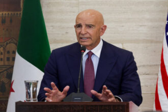 المبعوث الأميركي يحذر من تصاعد القتال في حلب ويدعو لضبط النفس