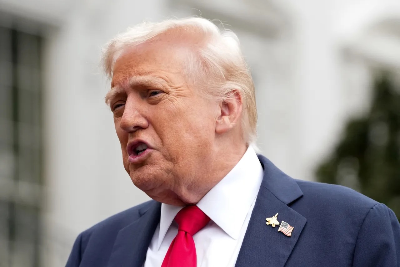 صورة حول : ترامب يعلن إلغاء هجوم ثانٍ على فنزويلا بعد الإفراج عن سجناء سياسيين ترامب يعلن إلغاء هجوم ثانٍ على فنزويلا بعد الإفراج عن سجناء سياسيين