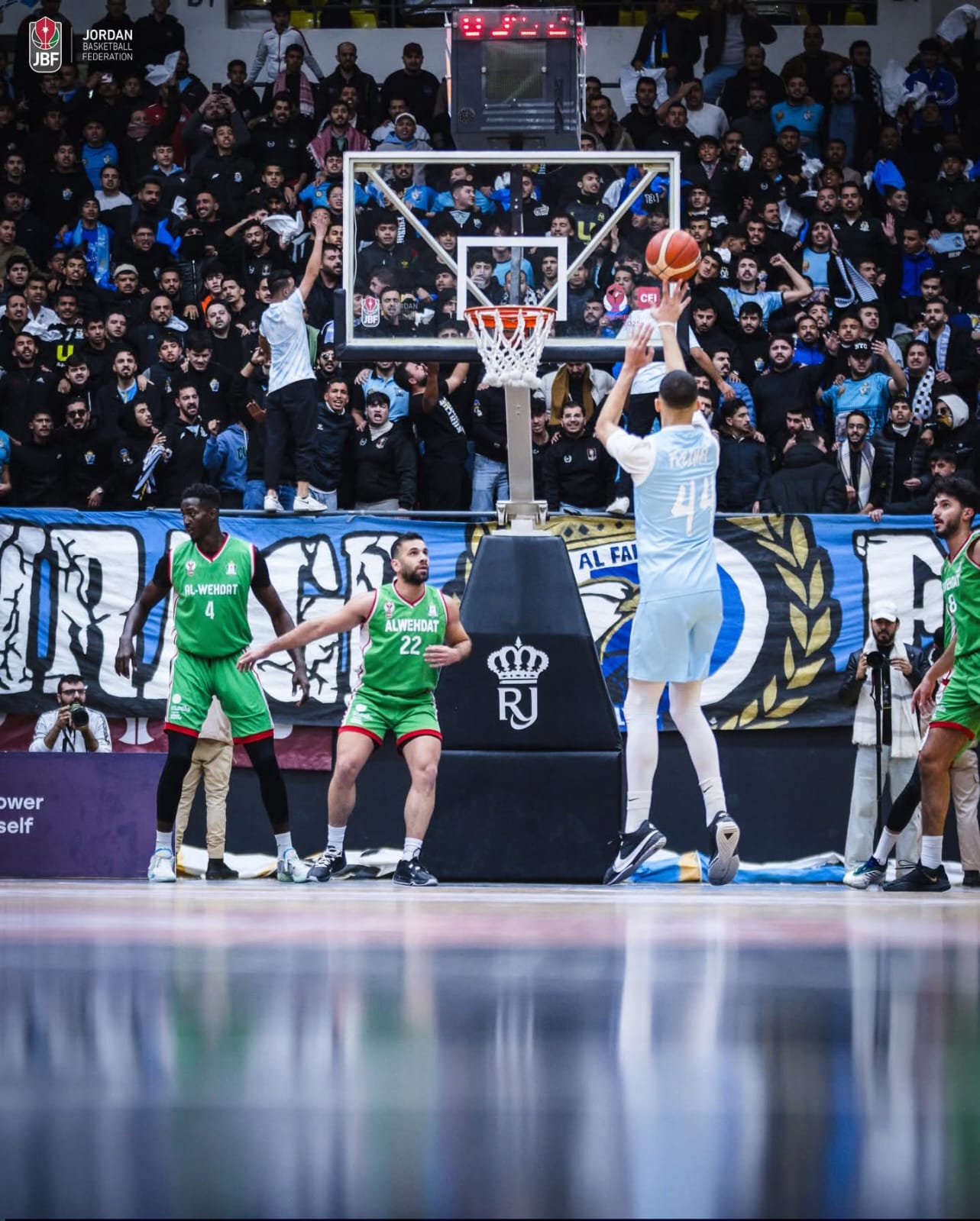 صورة حول : الفيصلي ينتصر على الوحدات بنتيجة 80–67 في دوري CFI الممتاز لكرة السلة الفيصلي ينتصر على الوحدات بنتيجة 80–67 في دوري CFI الممتاز لكرة السلة