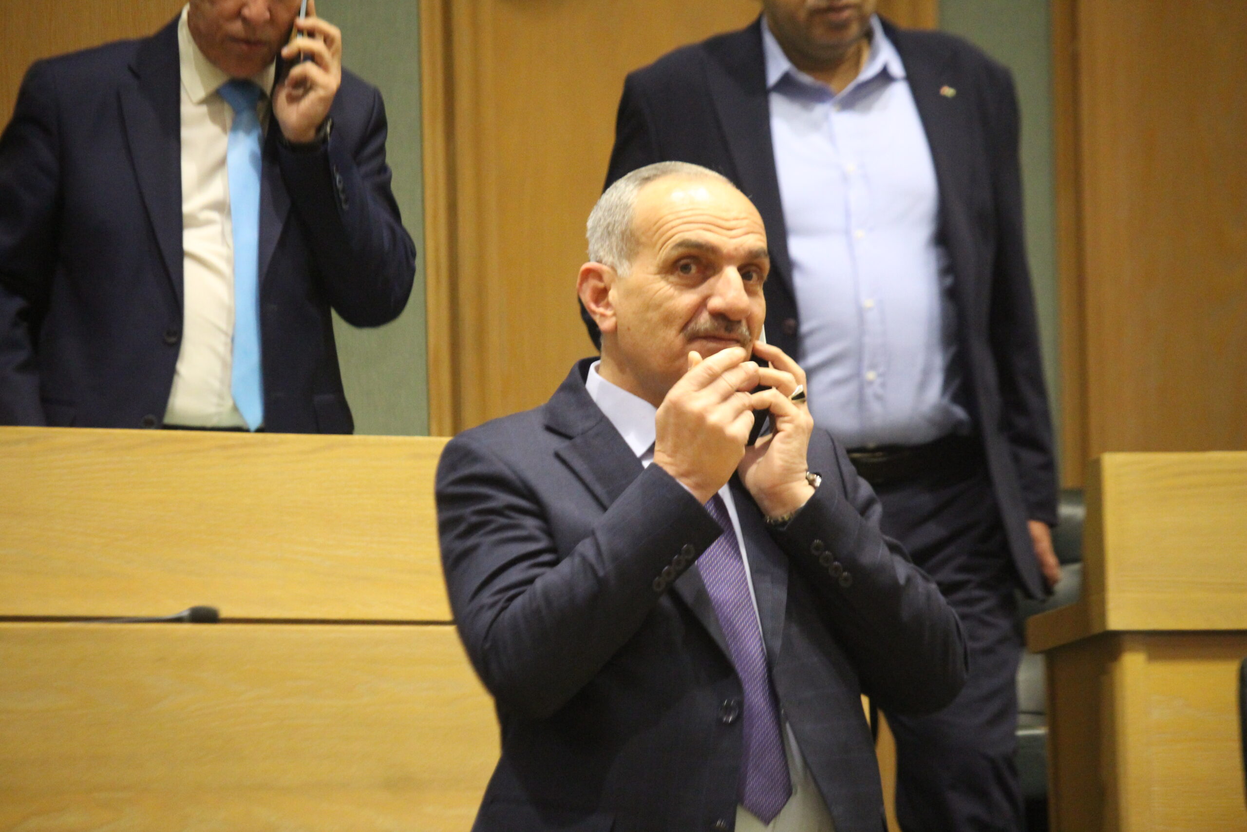 النواب يستكملون مناقشة قانون الكاتب العدل "صور"