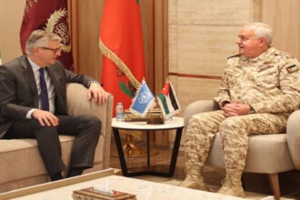 الحنيطي يستقبل وكيل الأمين العام للأمم المتحدة لشؤون عمليات حفظ السلام