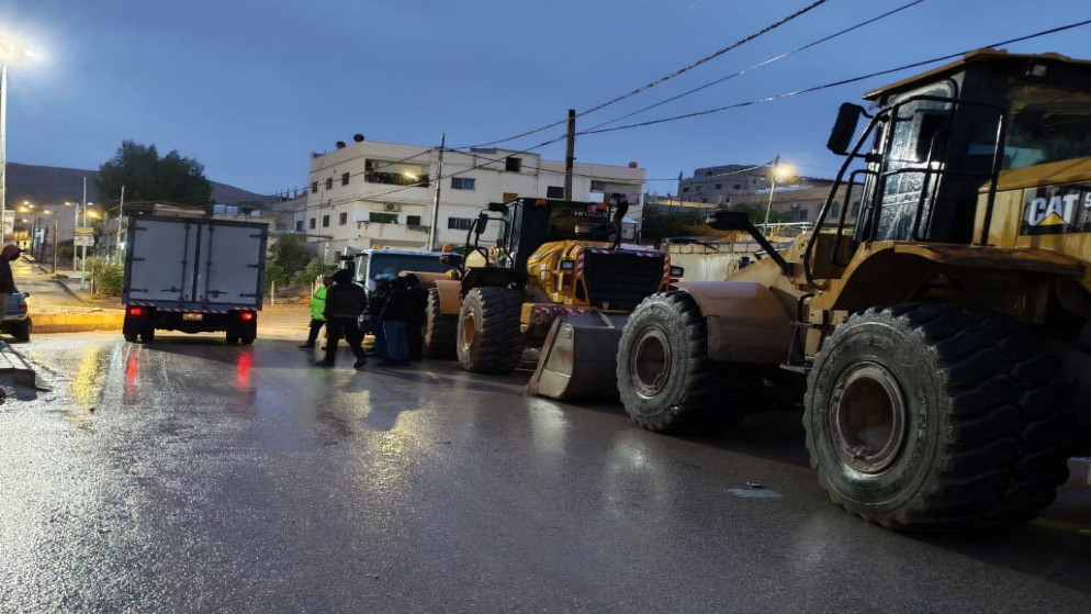 بلديات المحافظات تكثّف تفقد البنية التحتية بعد المنخفض الجوي