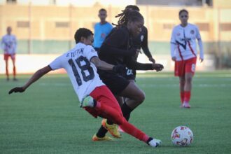 الاتحاد يحافظ على الصدارة بفوزه الكبير على الاستقلال في دوري المحترفات 2025