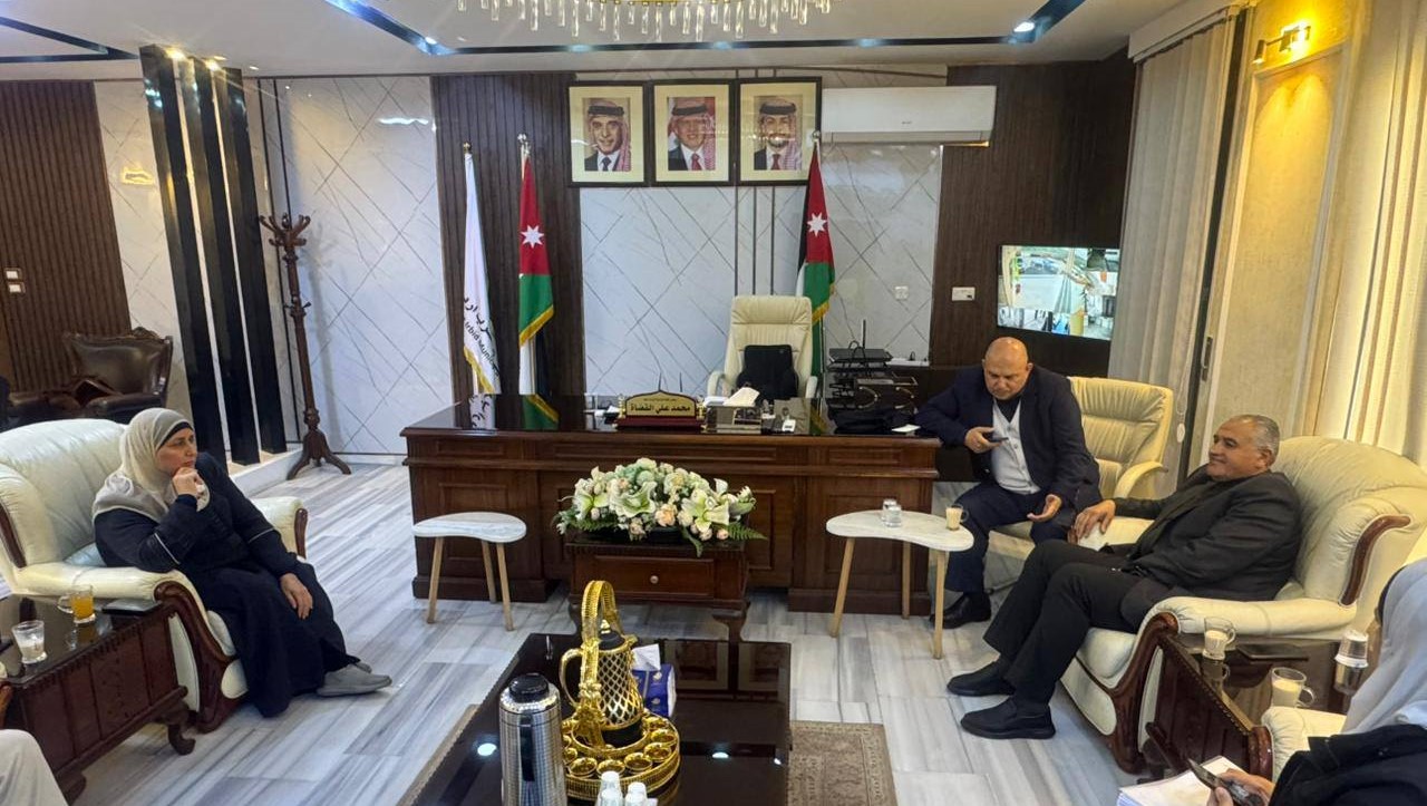 وزارة الإدارة المحلية تتفقد استعدادات بلدية غرب إربد لمواجهة المنخفض الجوي المتوقع