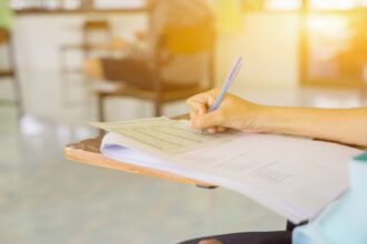 التربية: امتحان الثانوية العامة الثلاثاء سيُعقد في موعده