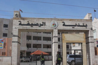 بلدية الرصيفة تدعو المواطنين للاستفادة من الإعفاءات والخصومات الضريبية