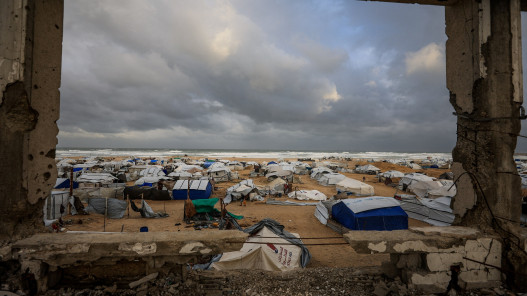 ترامب يطلق "مجلس السلام الدولي" لإدارة غزة مؤقتًا في إطار خطة شاملة لإنهاء الحرب