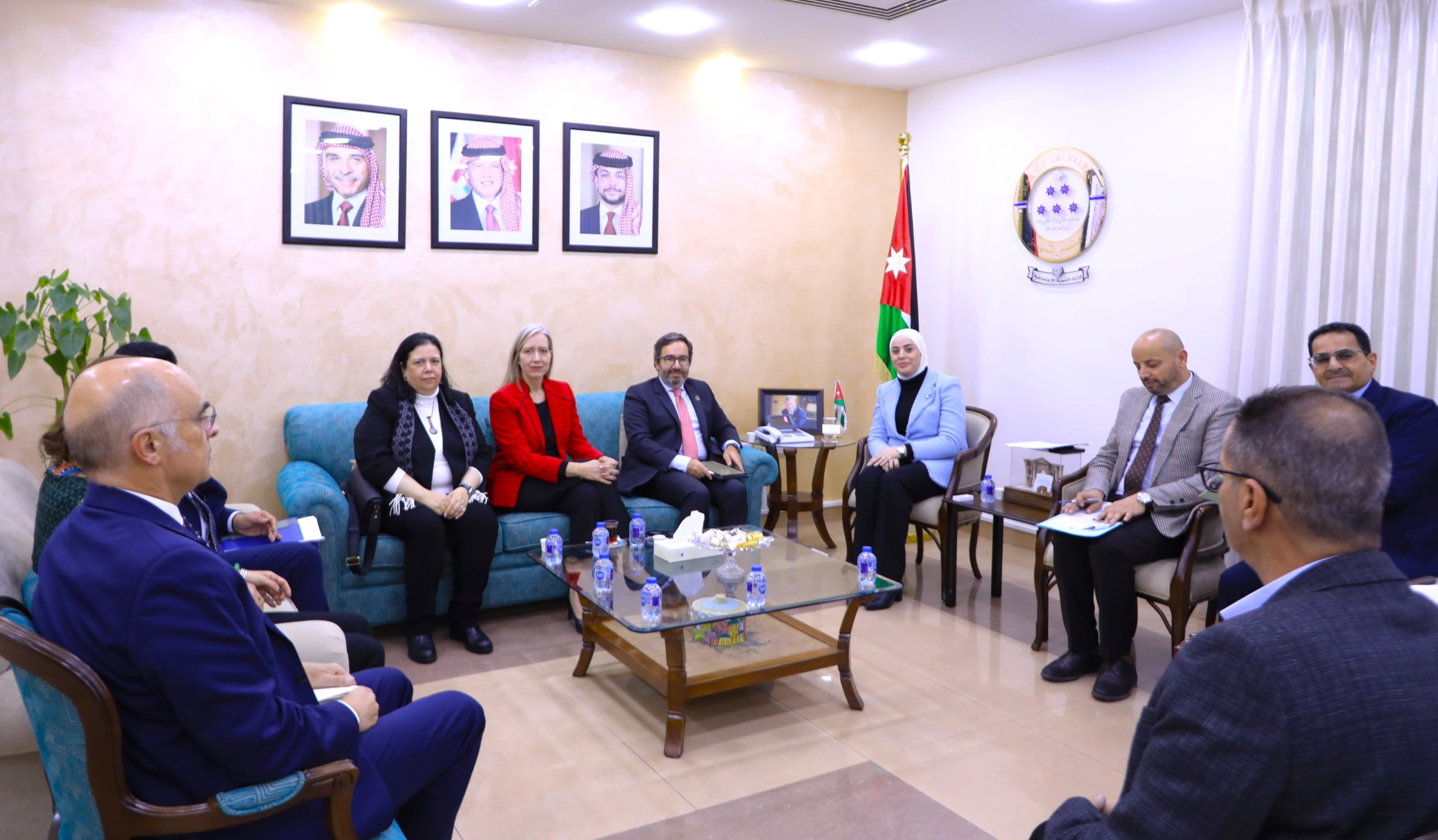 بني مصطفى تبحث مع مسؤول أممي تعزيز التعاون في مجالات الحماية والشمول الاجتماعي