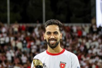 علي علوان في صفوف الرياض