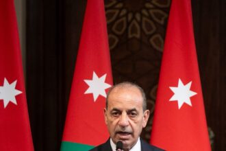 وزير الإدارة المحلية: رصد 50 بؤرة ساخنة مهددة بالسيول