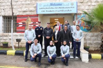 المركز الوطني لحقوق الإنسان يزور متجر “صنع بعزيمة” لدعم تأهيل نزلاء مراكز الإصلاح والتأهيل