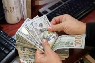 ارتفاع حوالات العاملين إلى المملكة 4.6% خلال 11 شهراً لتبلغ 4.1 مليار دولار
