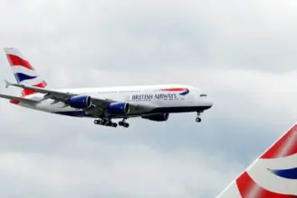 الخطوط الجوية البريطانية تعلّق رحلاتها إلى البحرين مؤقتًا كإجراء احترازي