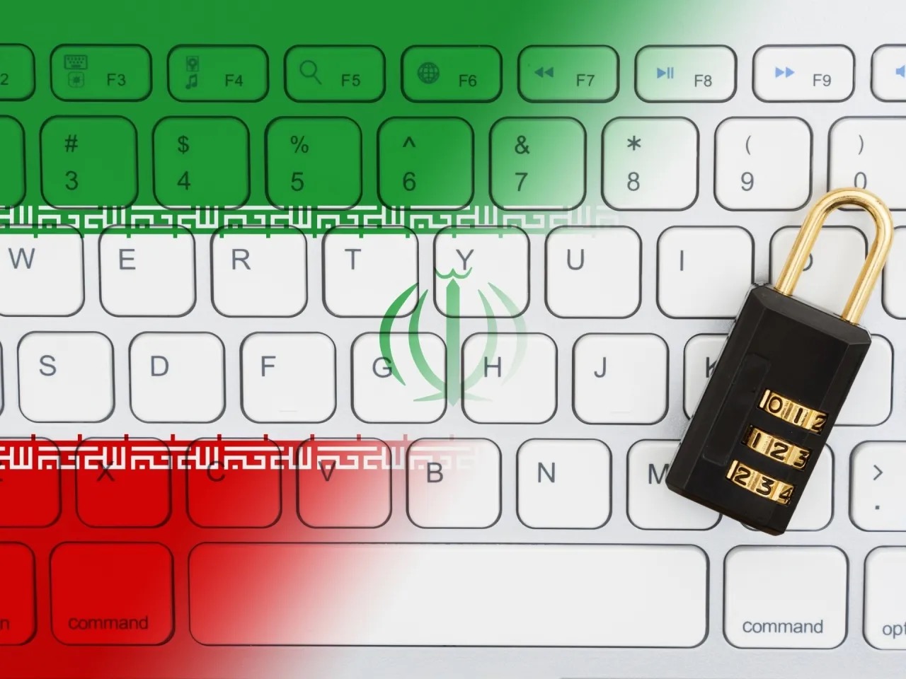 إيران تلمّح لرفع الحجب عن الإنترنت بعد أسوأ اضطرابات منذ الثورة