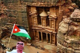 الأردن يتألق سياحيًا: ملايين الزوار وازدهار متواصل للقطاع