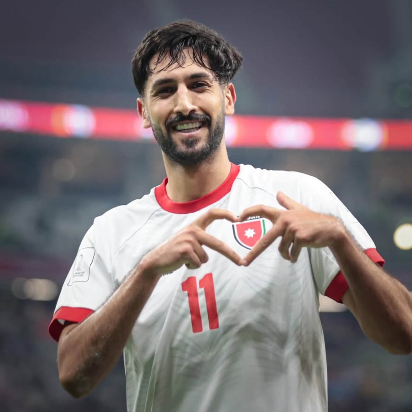 يزن النعيمات يرسل رسالة طمأنينة للجماهير بعد شهر على الجراحة