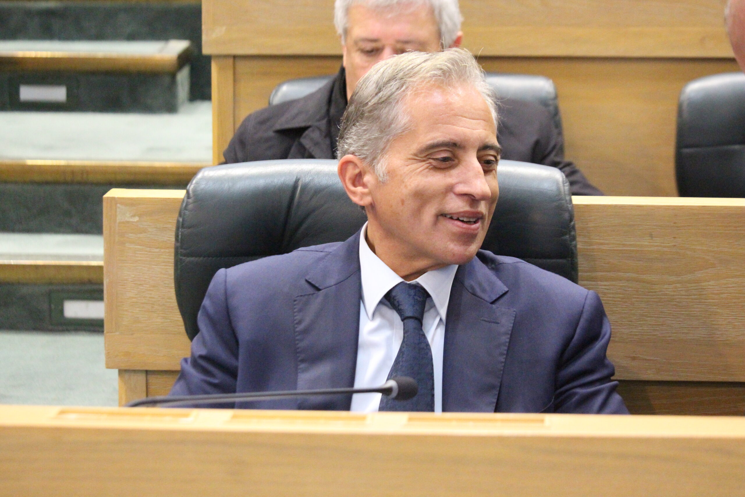 بالصور والفيديو… لقطات قبيل انطلاق جلسة النواب اليوم