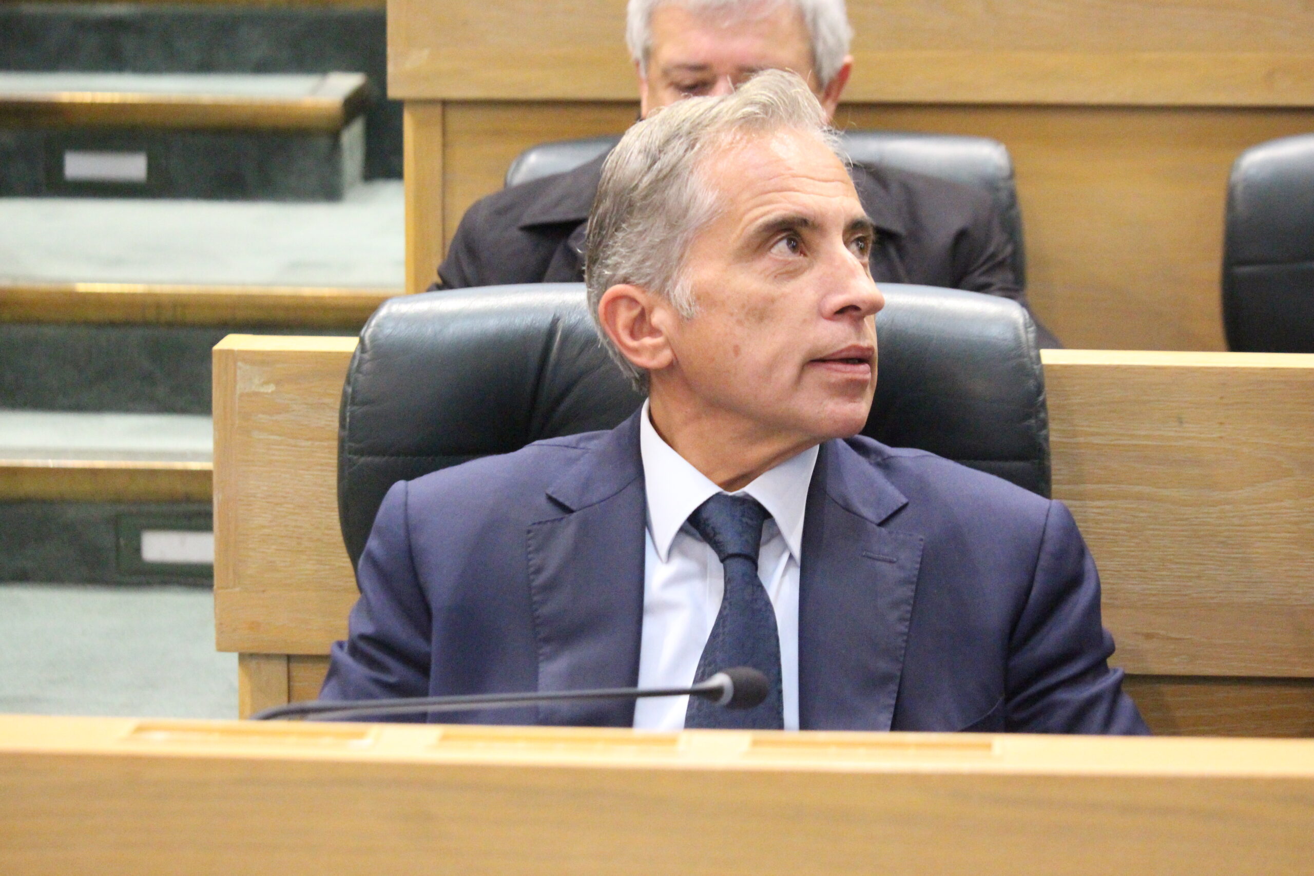 بالصور والفيديو… لقطات قبيل انطلاق جلسة النواب اليوم