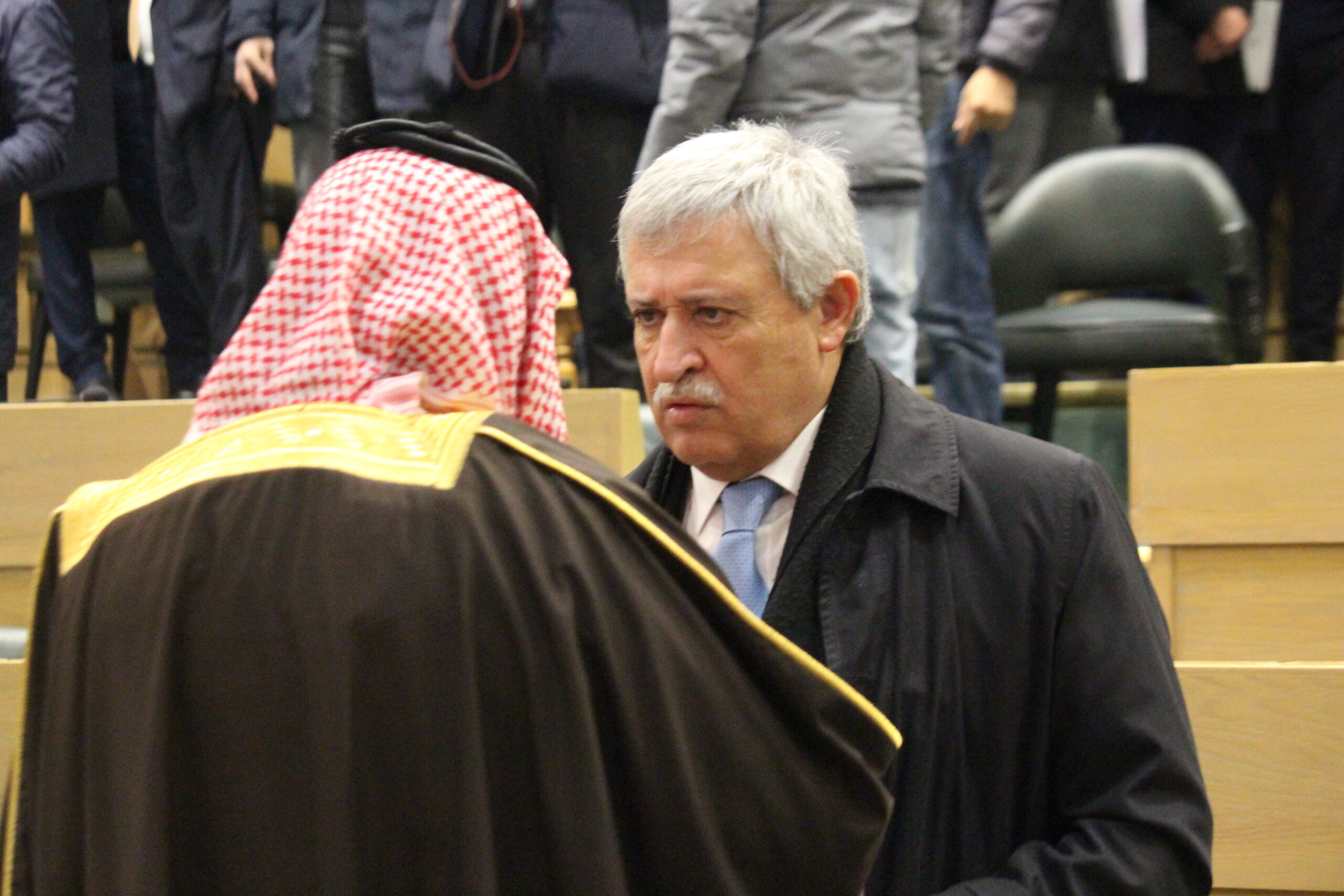 بالصور والفيديو… لقطات قبيل انطلاق جلسة النواب اليوم