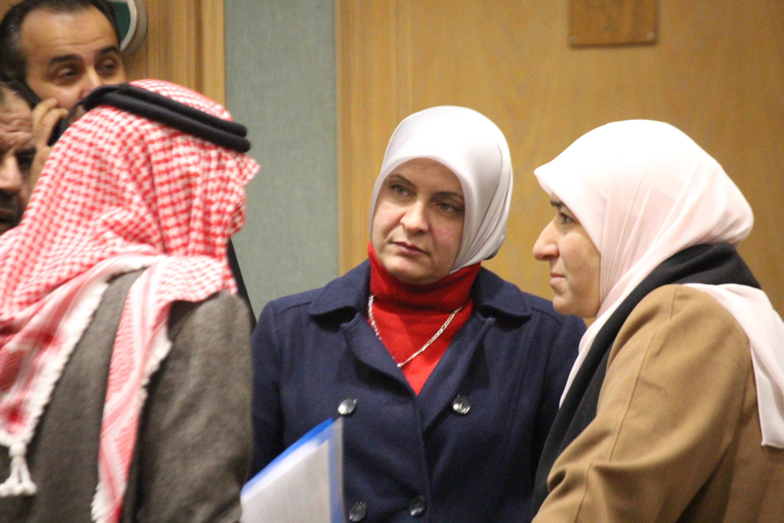 بالصور والفيديو… لقطات قبيل انطلاق جلسة النواب اليوم