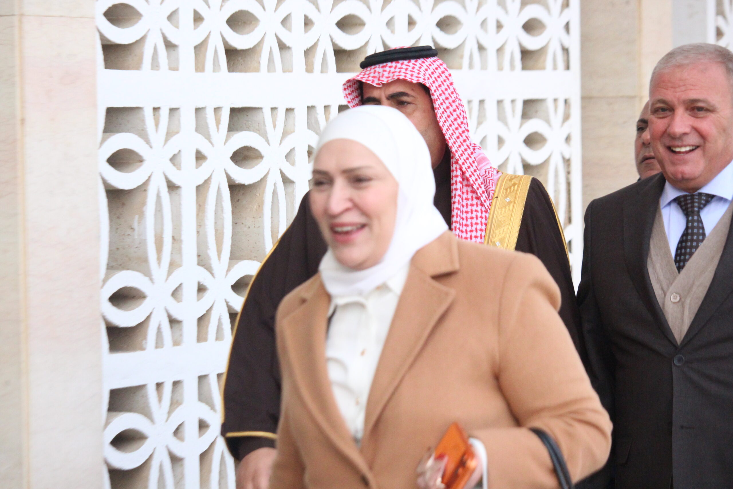 بالصور والفيديو… لقطات قبيل انطلاق جلسة النواب اليوم