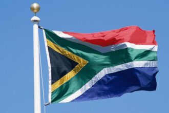 جنوب إفريقيا تعلن حالة الكارثة الوطنية بعد فيضانات جارفة تودي بعشرات الضحايا