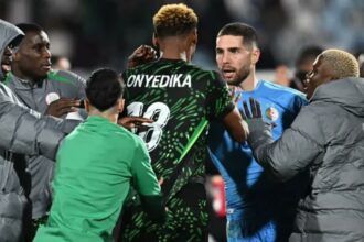 كاف يوقع عقوبات صارمة على الاتحاد الجزائري بعد مباراة الجزائر ونيجيريا بكأس أمم أفريقيا 2025