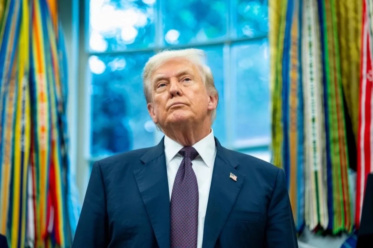 صورة حول : تسريبات ترمب تهز أوروبا: أزمة ثقة بين واشنطن وحلفائها بعد نشر رسائل خاصة تسريبات ترمب تهز أوروبا: أزمة ثقة بين واشنطن وحلفائها بعد نشر رسائل خاصة