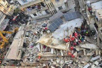 انهيار مبنى في طرابلس يوقع عائلة تحت الأنقاض وعمليات إنقاذ مكثفة جارية