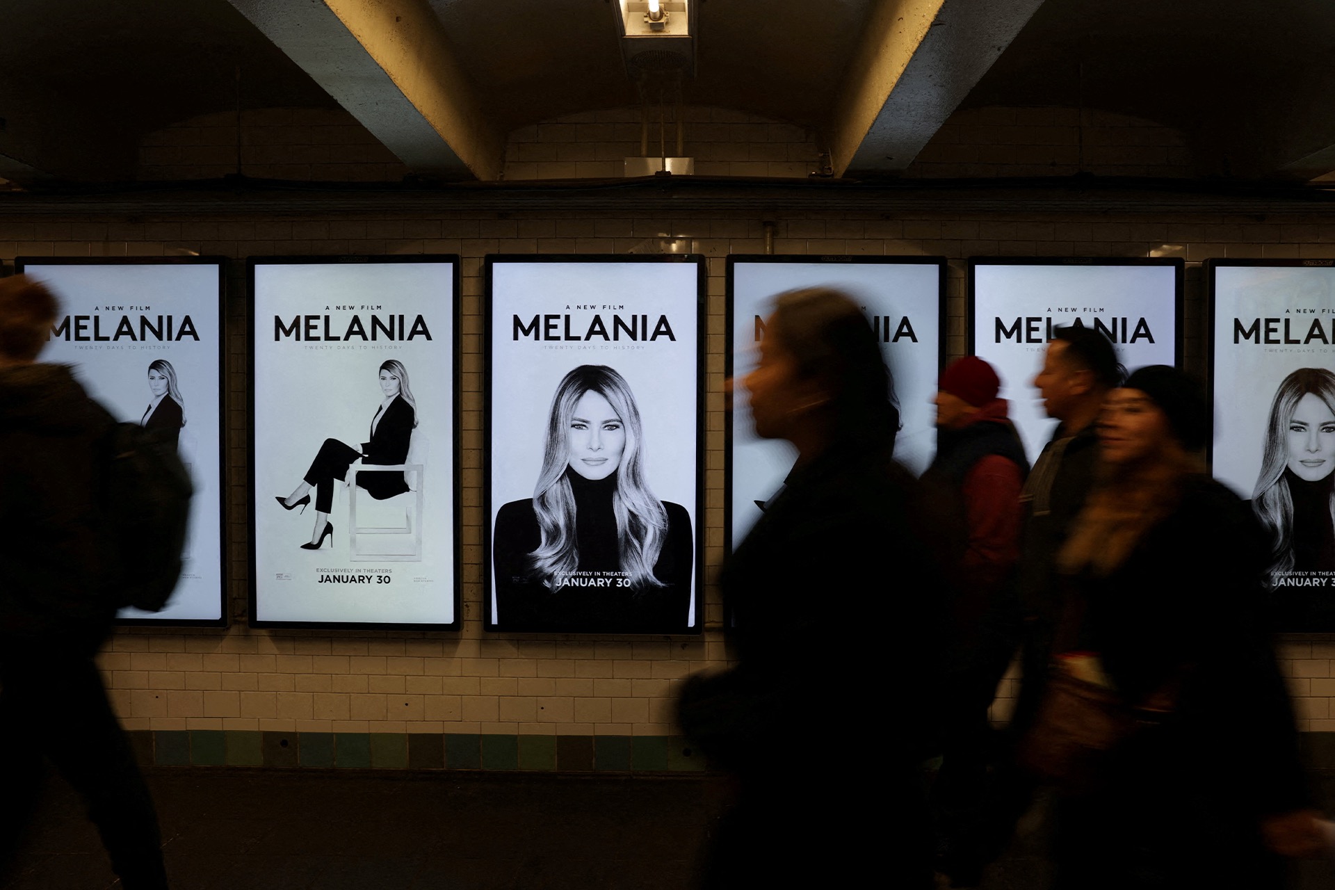 صورة حول : ميلانيا ترامب تستضيف عرضًا خاصًا لفيلم يوثق الأيام الـ20 قبل تنصيب زوجها ميلانيا ترامب تستضيف عرضًا خاصًا لفيلم يوثق الأيام الـ20 قبل تنصيب زوجها