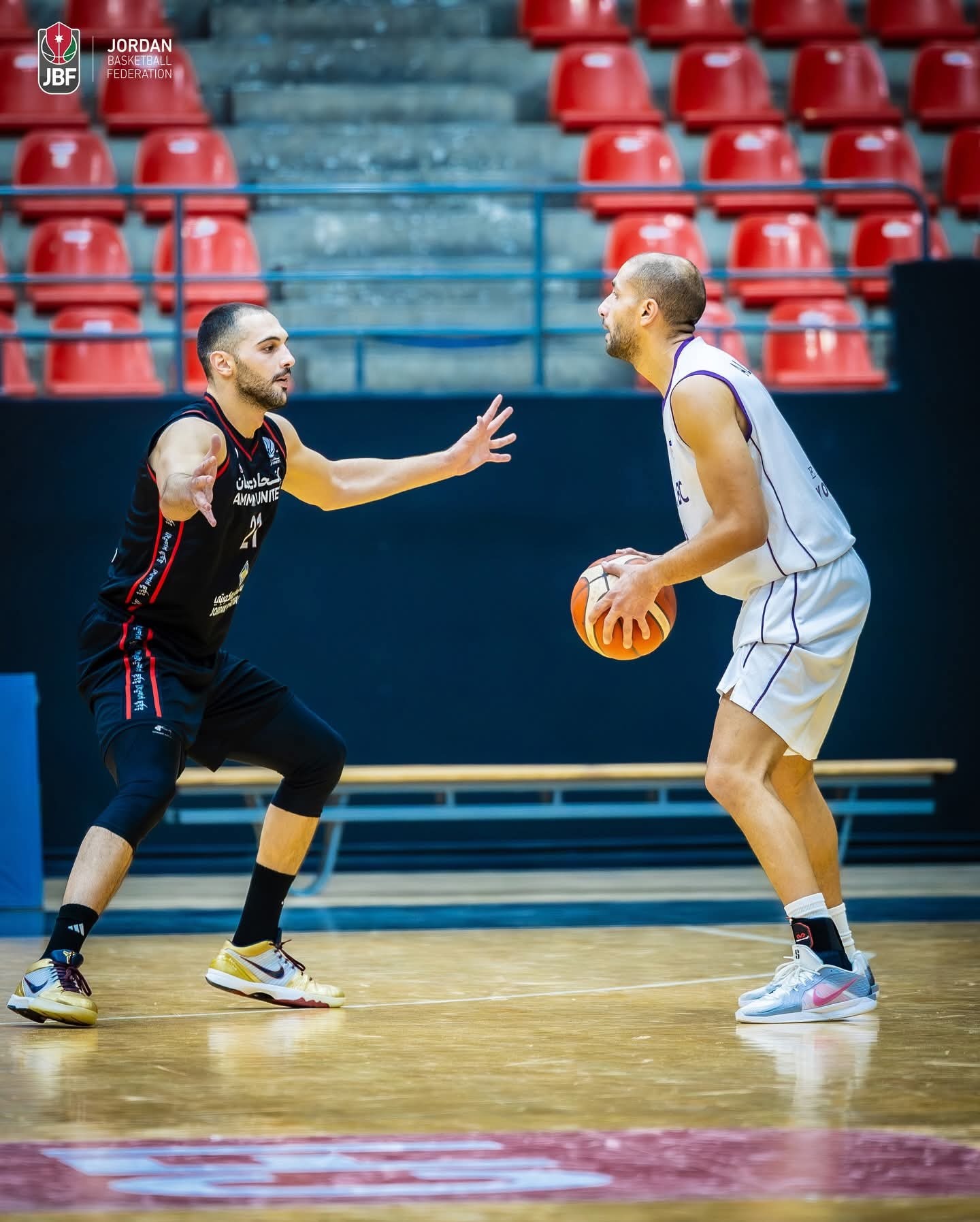 اتحاد عمان يحقق فوزاً كبيراً على الإنجليزية 94-58 في دوري CFI الممتاز لكرة السلة