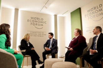 عاجل| ولي العهد يلتقي رئيسة البنك الأوروبي للاستثمار