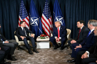 ترامب يعلن إطار اتفاق مستقبلي حول غرينلاند ويؤكد استمرار المفاوضات