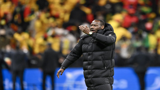 مدرب السنغال يبرر انسحاب لاعبيه من نهائي أمم إفريقيا