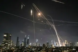 مصدر أمني إسرائيلي ينفي شائعات هجوم أميركي وترامب يرفض التعليق على إيران