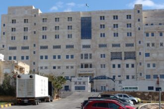 مستشفى الأميرة بسمة التعليمي ينجح في أول عملية قسطرة قلبية