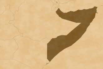 الولايات المتحدة تستأنف توزيع المساعدات الغذائية في الصومال بعد تعليقها لأسابيع