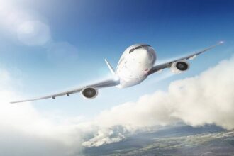 إخلاء طائرة في أريزونا بسبب حادثة أمنية مع مواطن أردني