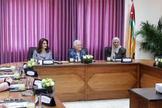 الأميرة منى الحسين ترأس اجتماع مجلس كلية التمريض في الجامعة الأردنية