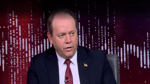 200 ألف طالب ومعلم يستخدمون المساعد الذكي “سراج” في الأردن