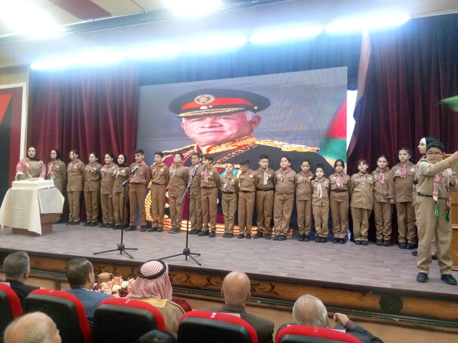 صورة حول : فعاليات رسمية وشعبية في مختلف محافظات المملكة تواصل الاحتفال بعيد ميلاد جلالة الملك عبدالله الثاني فعاليات رسمية وشعبية في مختلف محافظات المملكة تواصل الاحتفال بعيد ميلاد جلالة الملك عبدالله الثاني