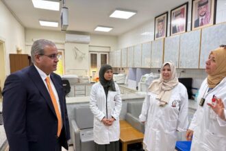 البدور يتفقد مركز الإدمان ويشدد على التأهيل