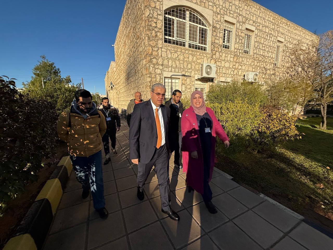 البدور يتفقد مركز الإدمان ويشدد على التأهيل