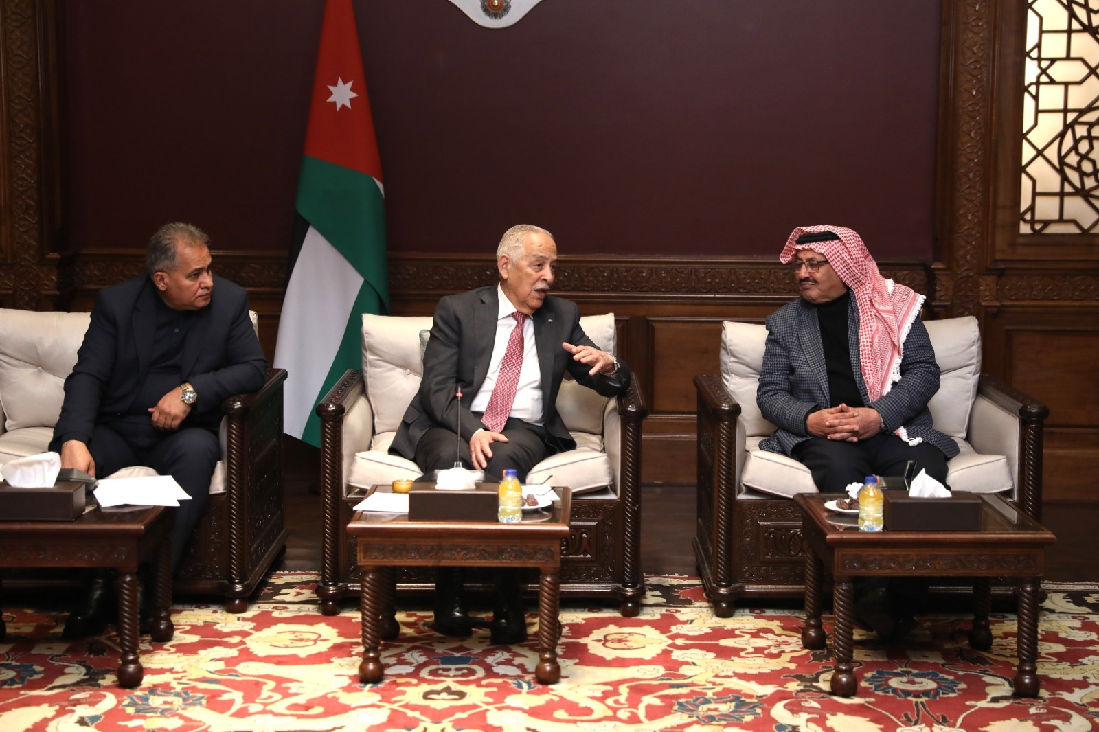 صورة حول : رئيس الديوان الملكي: الملك يضع التحديث الشامل كضرورة وطنية قصوى رئيس الديوان الملكي: الملك يضع التحديث الشامل كضرورة وطنية قصوى