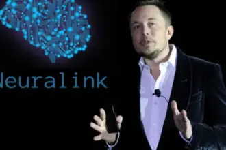 نيورالينك تعلن تصنيع شرائح الدماغ بشكل واسع 2026