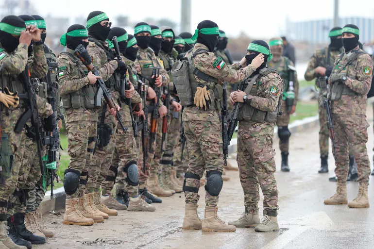 صورة حول : وزير الجيش الإسرائيلي يوجه الجيش للاستعداد لحماس وزير الجيش الإسرائيلي يوجه الجيش للاستعداد لحماس