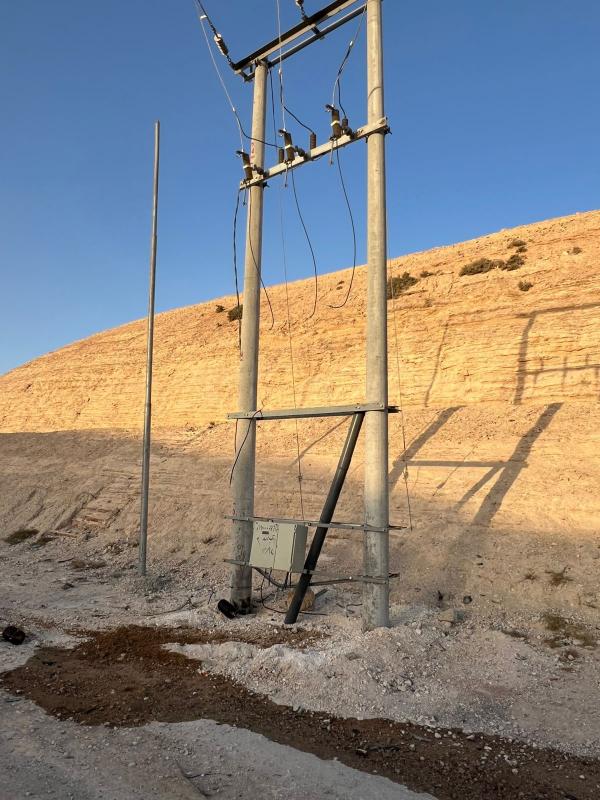 صورة حول : الأشغال تعلن ضبط شبكة سرقة محولات كهربائية بالطرق الأشغال تعلن ضبط شبكة سرقة محولات كهربائية بالطرق
